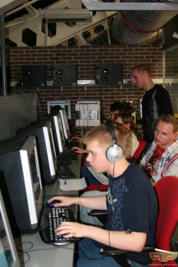 Happy � ���������