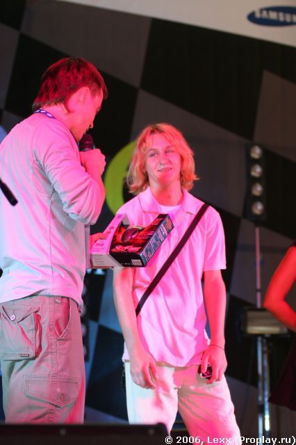 ��� ����